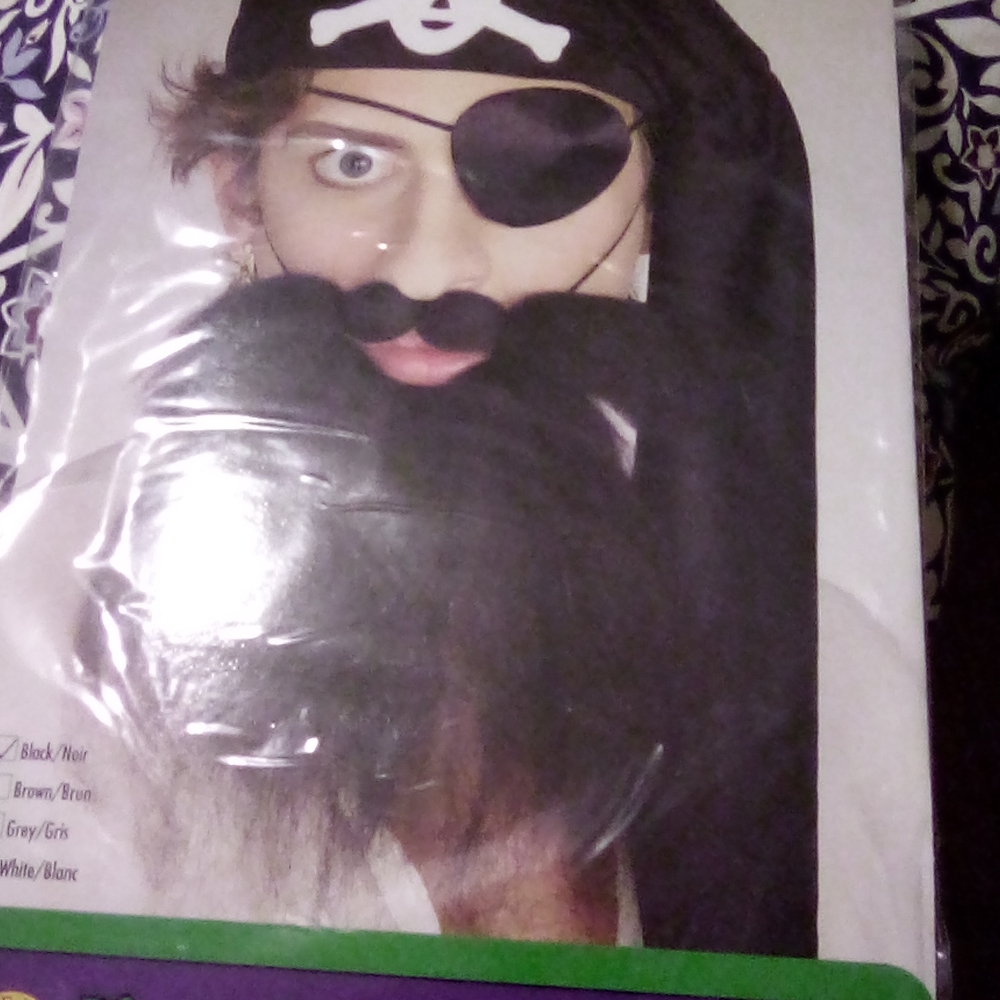 Pirate Costume Set with Black and White Accessories